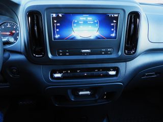 Voertuigafbeelding 9