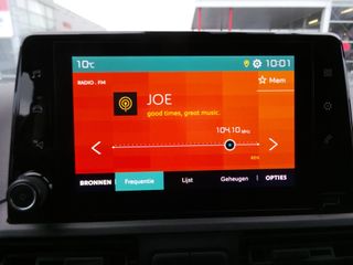 Voertuigafbeelding 12