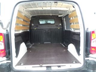 Voertuigafbeelding 5