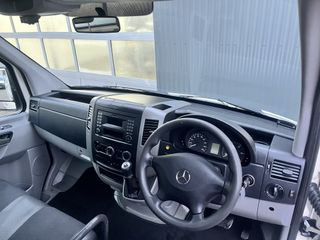 Voertuigafbeelding 34