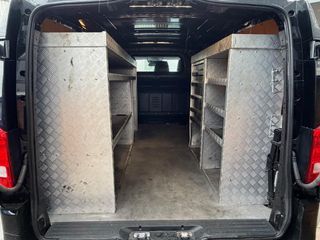 Voertuigafbeelding 6