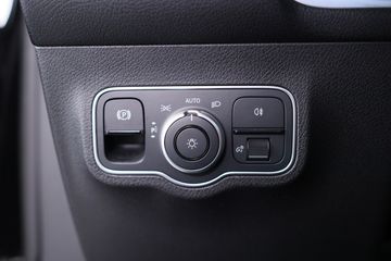 Voertuigafbeelding 38