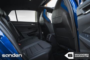 Voertuigafbeelding 35