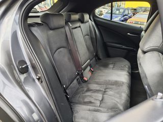 Voertuigafbeelding 30