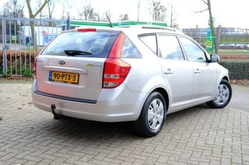 Voertuigafbeelding 2