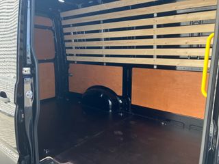 Voertuigafbeelding 9