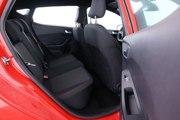 Voertuigafbeelding 7