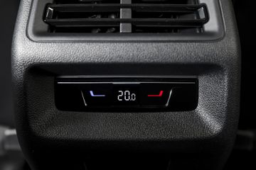 Voertuigafbeelding 74