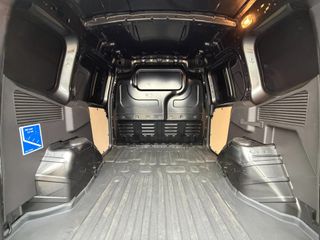 Voertuigafbeelding 12