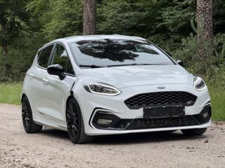 Voertuigafbeelding 4