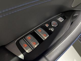 Voertuigafbeelding 37