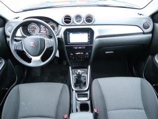 Voertuigafbeelding 9