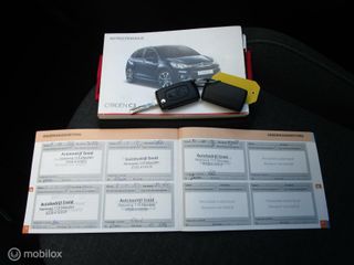 Voertuigafbeelding 12