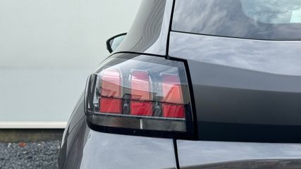 Voertuigafbeelding 12