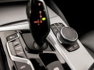 Voertuigafbeelding 30