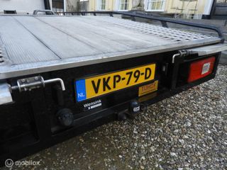 Voertuigafbeelding 5