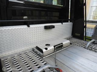 Voertuigafbeelding 9