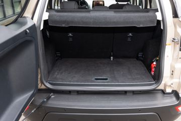 Voertuigafbeelding 5