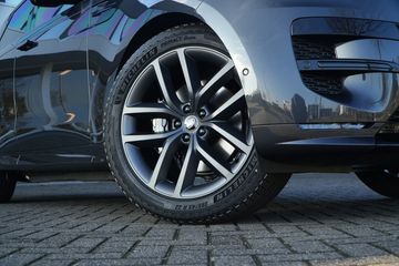 Voertuigafbeelding 16