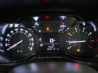 Voertuigafbeelding 15