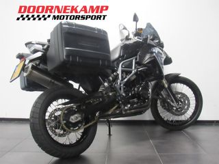 Voertuigafbeelding 5