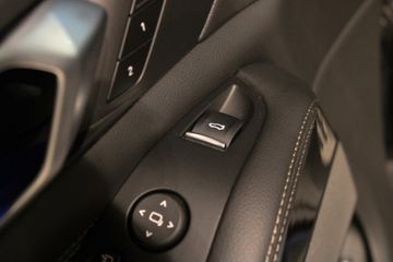 Voertuigafbeelding 30