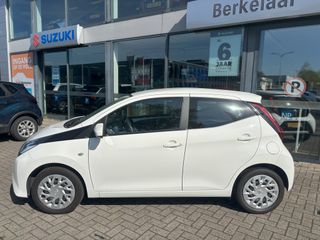 Voertuigafbeelding 4