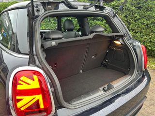 Voertuigafbeelding 21