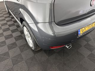 Voertuigafbeelding 24