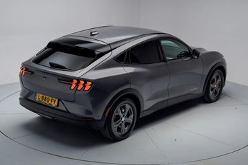 Voertuigafbeelding 13