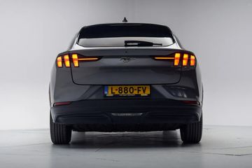 Voertuigafbeelding 33