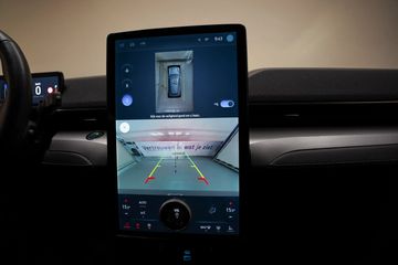 Voertuigafbeelding 4