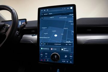 Voertuigafbeelding 6