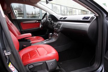 Voertuigafbeelding 12