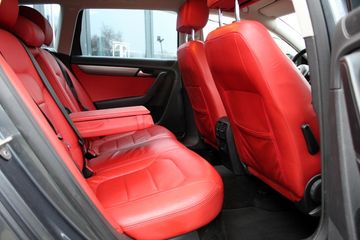 Voertuigafbeelding 15