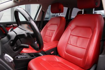 Voertuigafbeelding 6