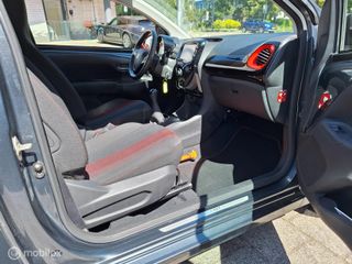 Voertuigafbeelding 9