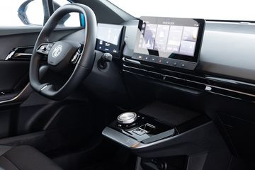 Voertuigafbeelding 2