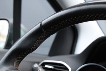 Voertuigafbeelding 17