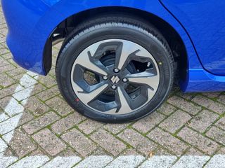 Voertuigafbeelding 32