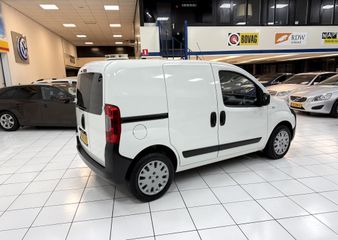 Voertuigafbeelding 13