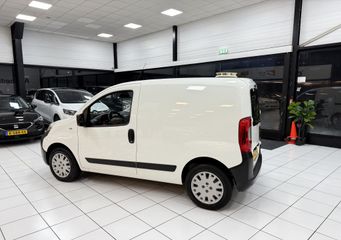 Voertuigafbeelding 9