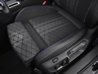 Voertuigafbeelding 17