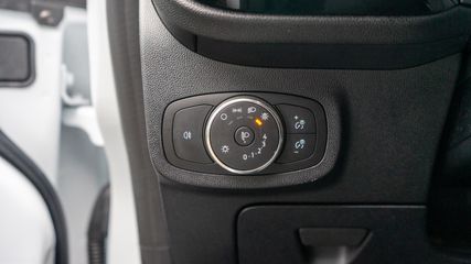 Voertuigafbeelding 13