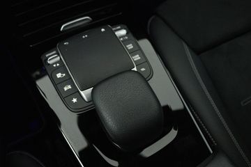 Voertuigafbeelding 17