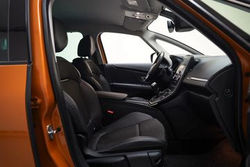 Voertuigafbeelding 34