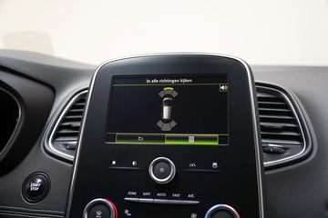 Voertuigafbeelding 4