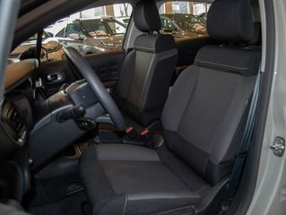 Voertuigafbeelding 16