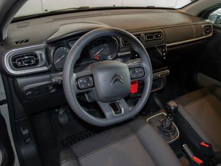 Voertuigafbeelding 17