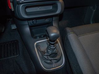 Voertuigafbeelding 22